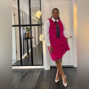 Eye catcher! This H&M dress you have to rock!! Good for birthdays/parties